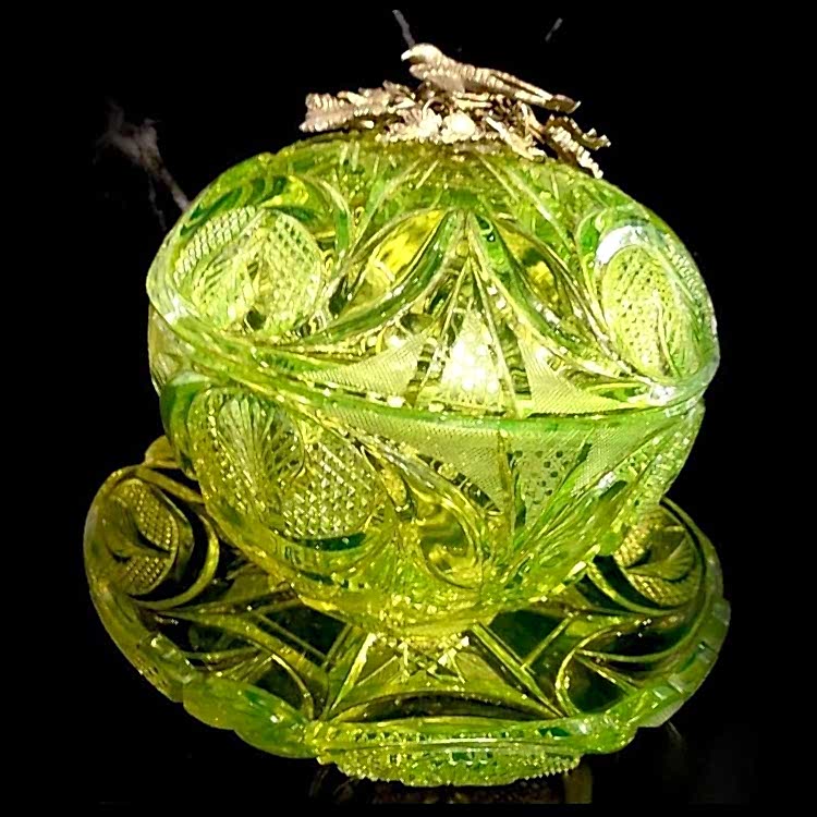 Uranyum Renkli Bohem Bonboniyer